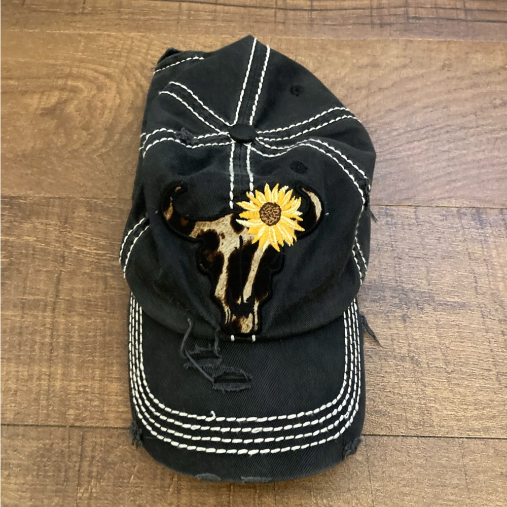 KBETHOS Distressed Black Hat with Sunflower & Steer Embroidery Western Cowgirl